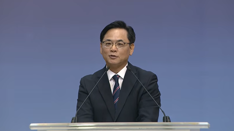 전남수 목사.png